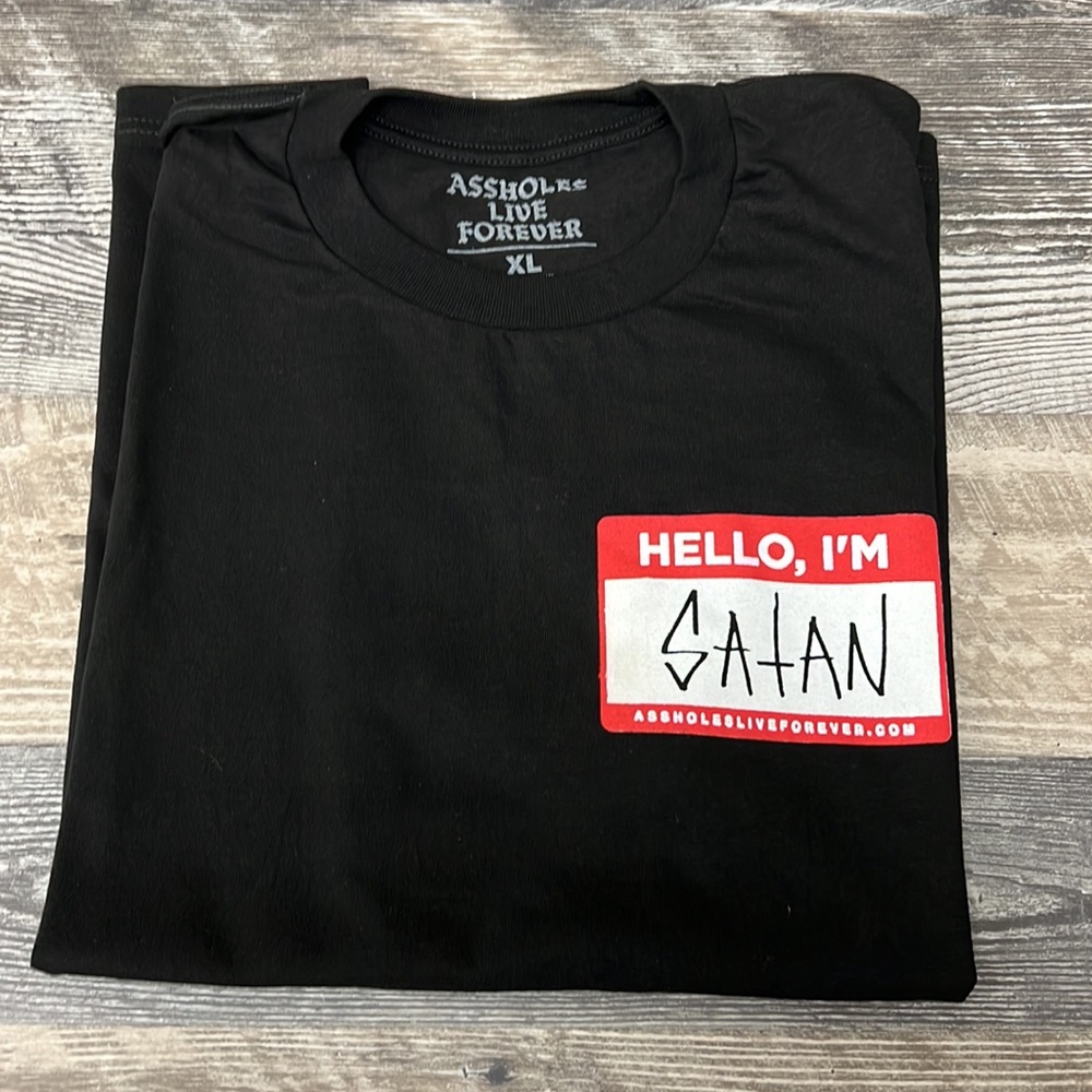 ALF Linda Finegold T-Shirt (XL) Unisex "Hello I'm Satan"